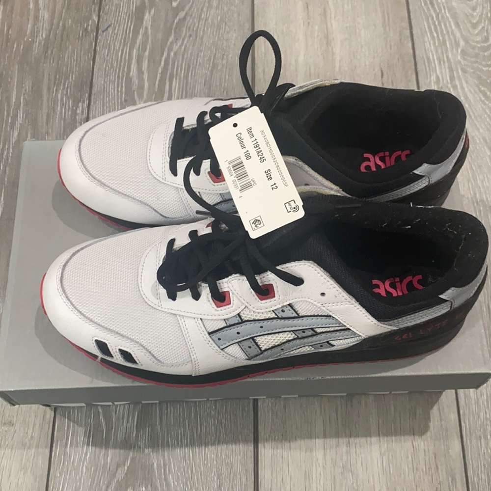 ASIC GEL LYTE white hot pink & black